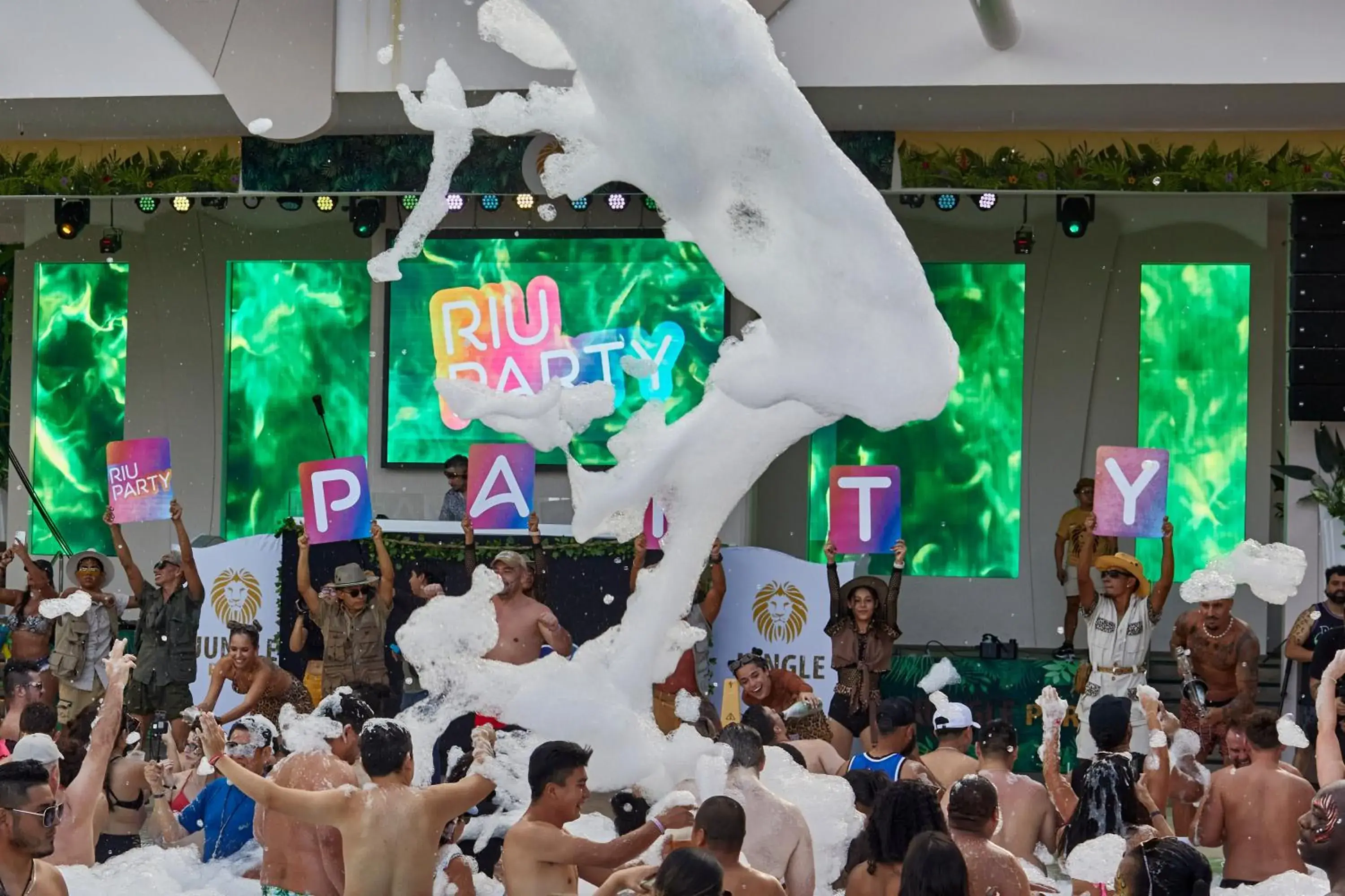 Activities in Riu Caribe - All Inclusive